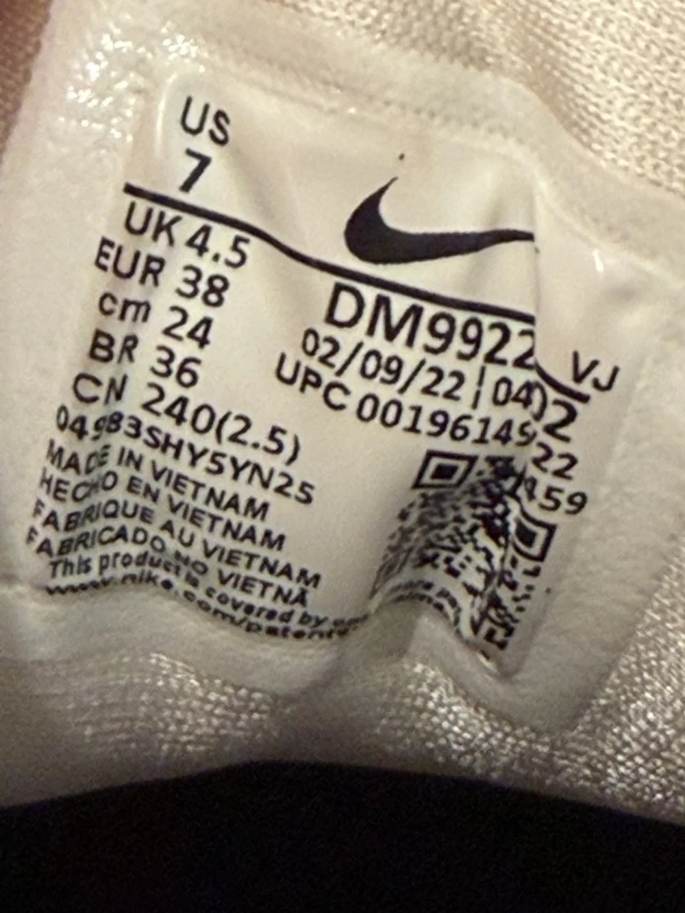 ✨Host pick✨Nike Air Max 90 Futura Sneakers with Excellent Condition - Picture 5 of 9